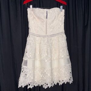 Romeo & Juliet Couture Cream Lace Mini Dress